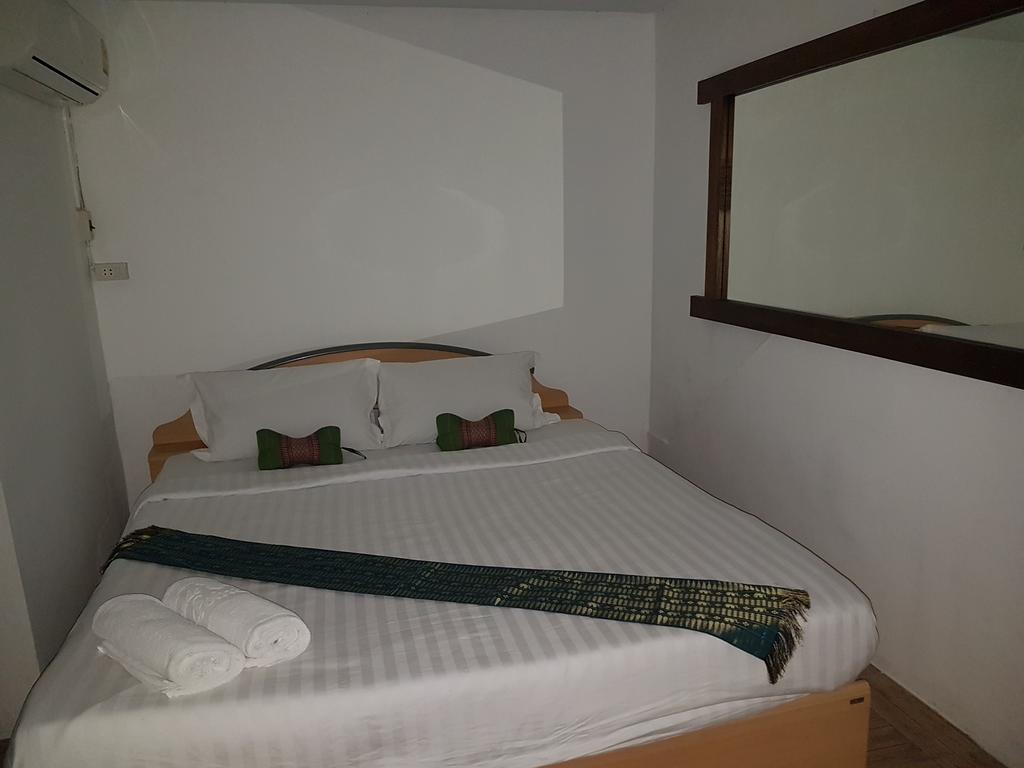 Chaam Guesthouse Cha-Am Eksteriør bilde