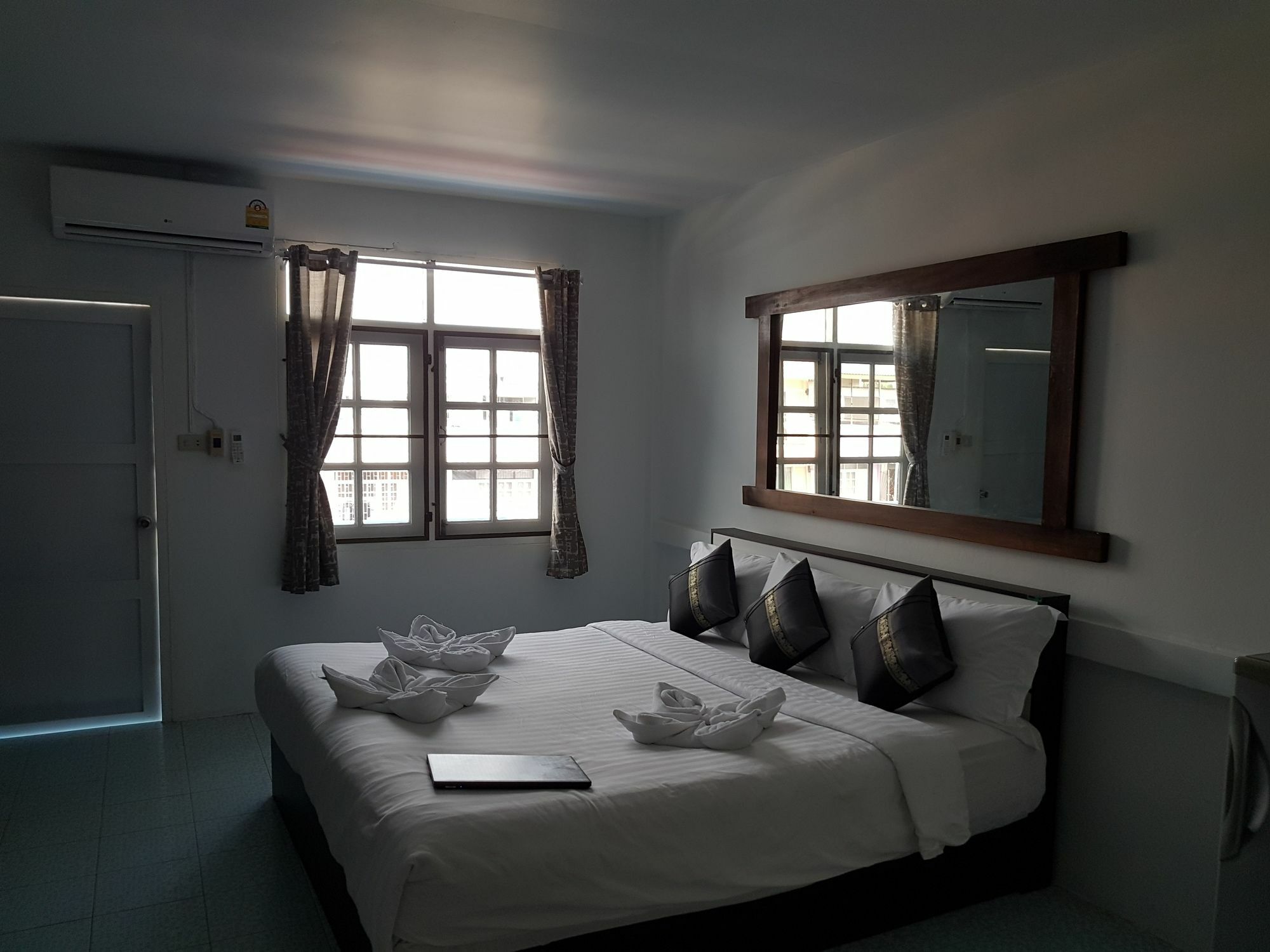 Chaam Guesthouse Cha-Am Eksteriør bilde
