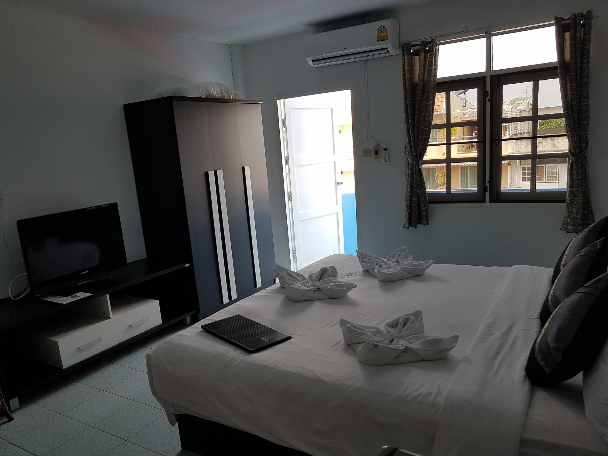 Chaam Guesthouse Cha-Am Eksteriør bilde
